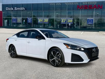 Used 2024 Nissan Altima 2.5 SR