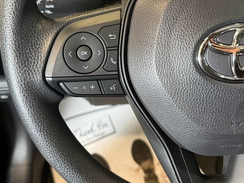 Used 2024 Toyota Corolla LE image 9
