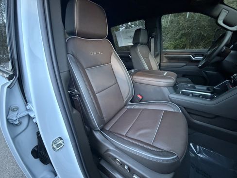New 2026 GMC Sierra 2500 Denali w/ Denali Reserve Package AWD/4WD image 26
