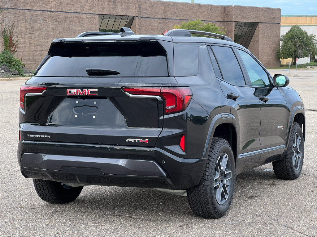 New 2027 GMC Terrain AT4 w/ Convenience Package III AWD/4WD image 42