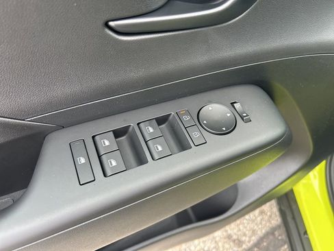 New 2026 Hyundai Kona SE image 9