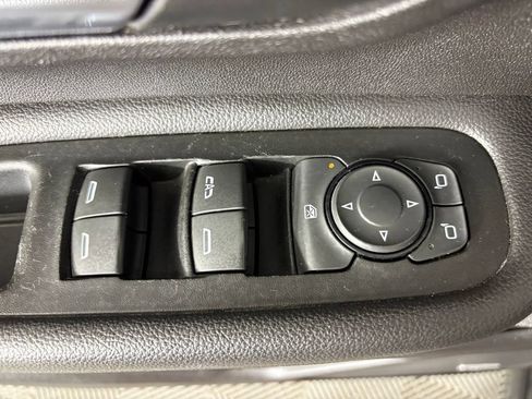 Used 2018 GMC Terrain Denali w/ Advanced Safety Package FWD image 19