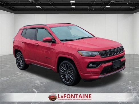 Certified 2023 Jeep Compass Limited image 7
