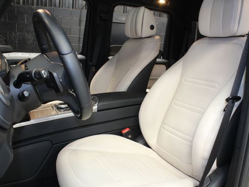 Used 2022 Mercedes-Benz G 550 G 550 AMG Line w/ Exclusive Interior Package image 29