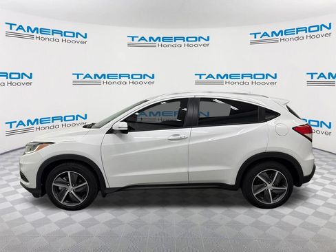 Used 2022 Honda HR-V EX image 2