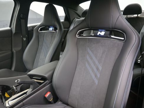 New 2025 Hyundai Elantra N image 23