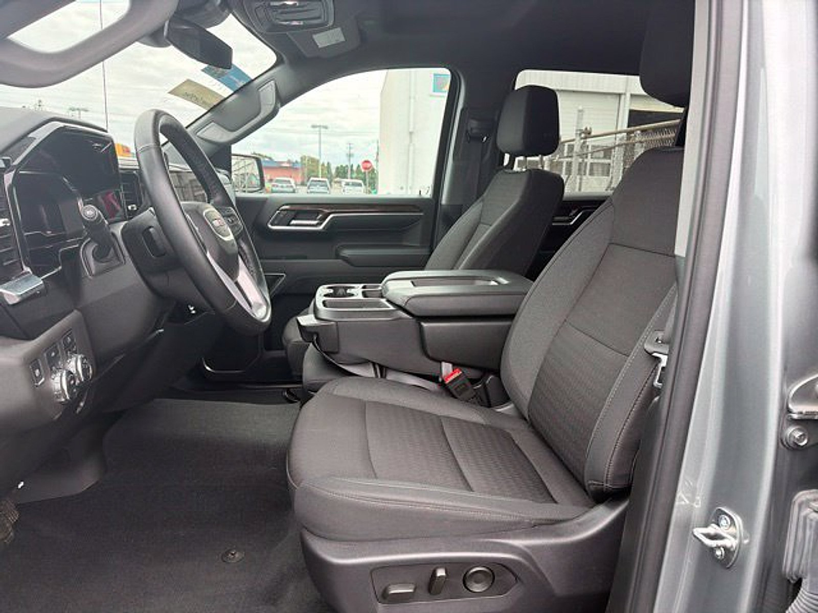 Used 2024 GMC Sierra 1500 Elevation AWD/4WD image 12