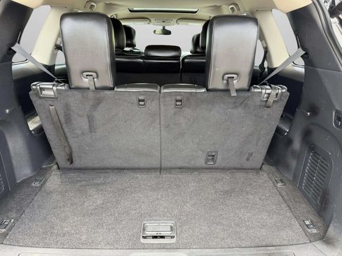 Used 2015 Nissan Pathfinder SL w/ Trailer Tow Package AWD/4WD image 5