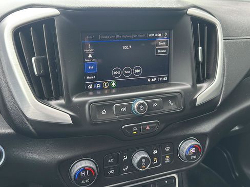 Used 2022 GMC Terrain SLE w/ Driver Convenience Package image 17