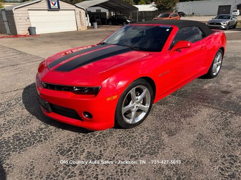 Used 2015 Chevrolet Camaro LT RWD image 2
