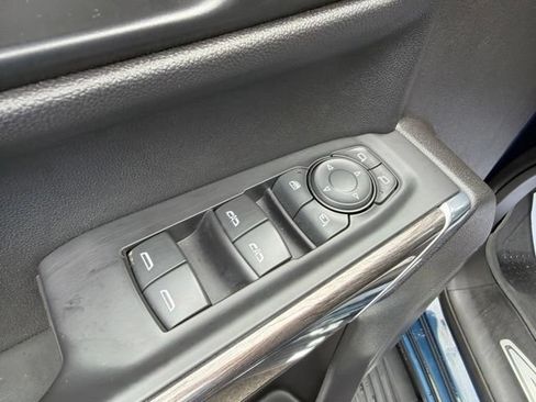 Used 2021 Chevrolet Silverado 1500 LTZ AWD/4WD image 25