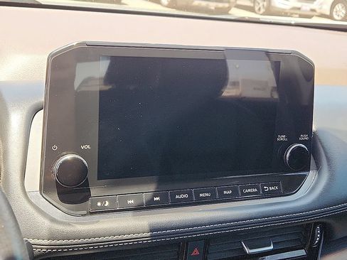 Used 2021 Nissan Rogue SL w/ Premium Package FWD image 12
