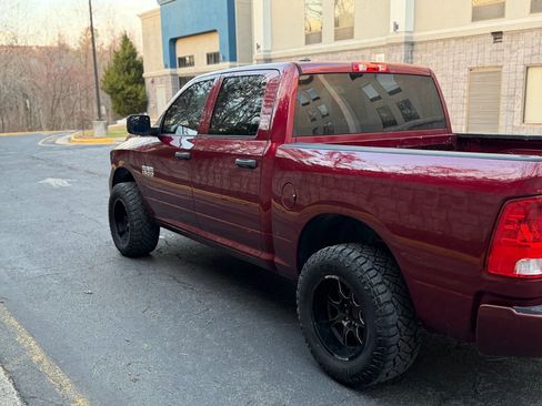 Used 2018 RAM 1500 Express w/ Express Value Package image 5