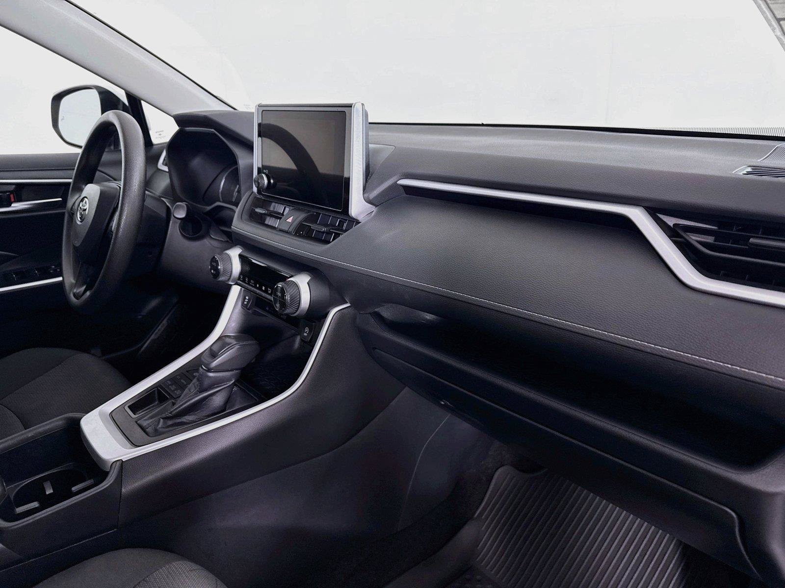 Certified 2025 Toyota RAV4 XLE AWD/4WD image 46