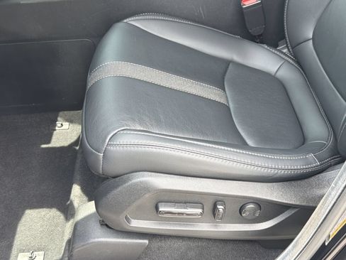 Certified 2025 Honda Pilot EX-L image 15