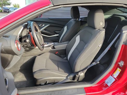 Used 2023 Chevrolet Camaro SS RWD image 16