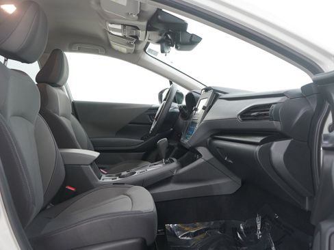 Used 2024 Subaru Crosstrek 2.0i image 11