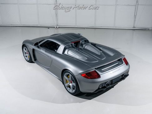 Used 2005 Porsche Carrera GT RWD image 33