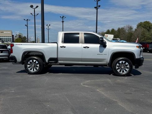 Used 2022 Chevrolet Silverado 2500 Custom w/ Gooseneck/5TH Wheel Package image 2