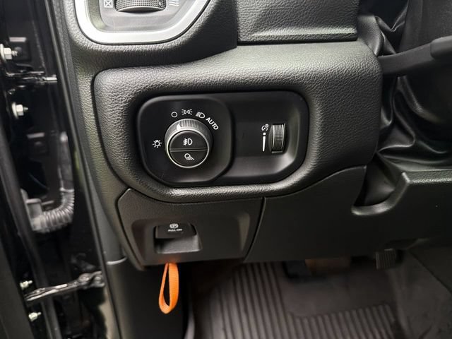 Used 2024 RAM 1500 Big Horn AWD/4WD image 17