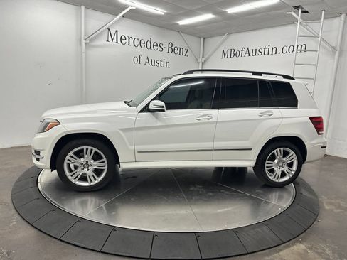 Used 2015 Mercedes-Benz GLK 350 2WD image 4