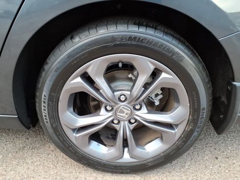 Used 2023 Honda Accord EX image 8