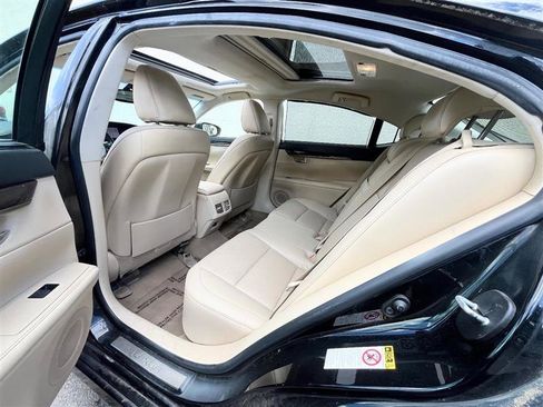 Used 2013 Lexus ES 350 w/ Ultra Luxury Pkg FWD image 21