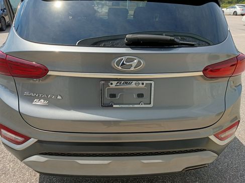 Used 2020 Hyundai Santa Fe SE FWD image 18