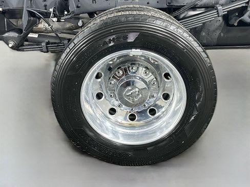 New 2026 RAM 5500 Tradesman w/ Chrome Appearance Group image 16