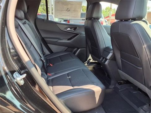 New 2026 Chevrolet Equinox LT w/ Convenience Package II image 4