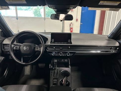 Used 2024 Honda Civic Sport image 18