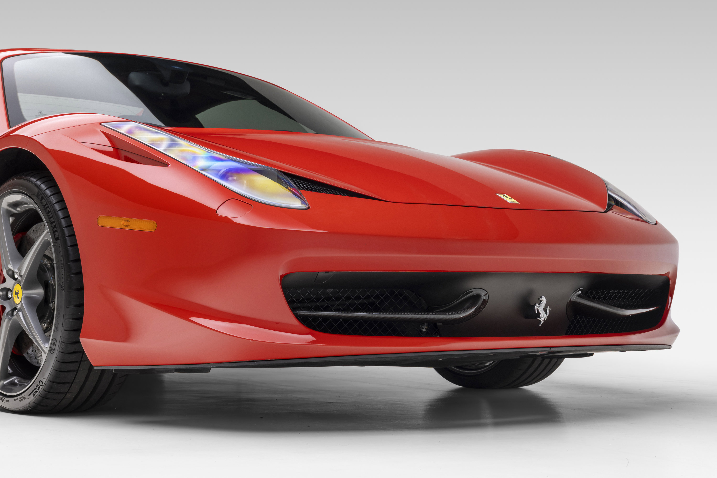 Certified 2013 Ferrari 458 Spider RWD image 21