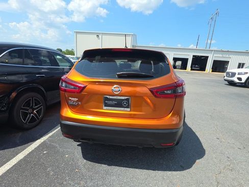 Used 2021 Nissan Rogue Sport S FWD image 5
