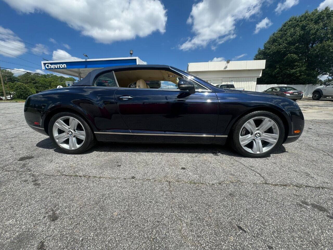 Used 2010 Bentley Continental GTC AWD/4WD image 6