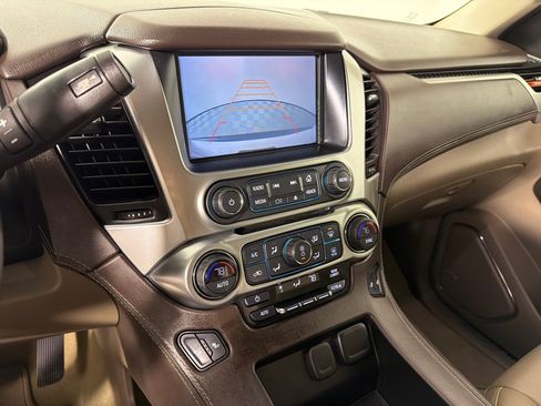Used 2017 Chevrolet Tahoe LT AWD/4WD image 18