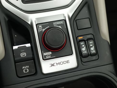 Used 2023 Subaru Forester Premium image 18