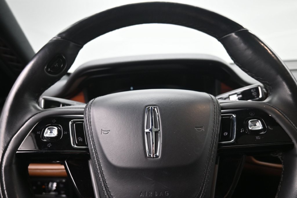 Used 2022 Lincoln Aviator Reserve w/ Equipment Group 201A AWD/4WD image 14