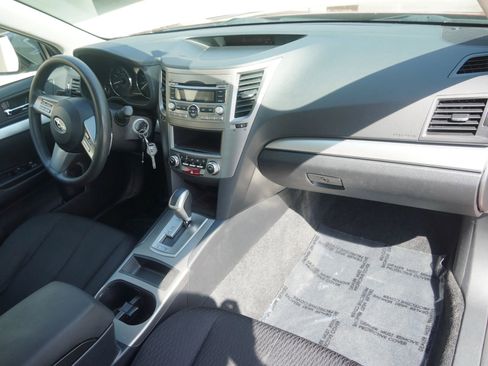 Used 2011 Subaru Legacy 2.5i image 32
