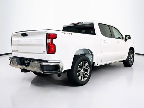 Used 2023 Chevrolet Silverado 1500 LT AWD/4WD image 9