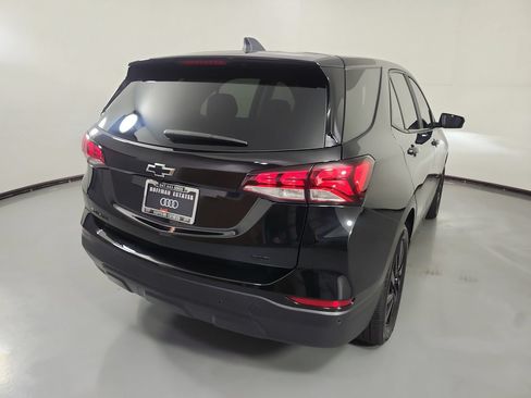 Used 2023 Chevrolet Equinox LS w/ LS Convenience Package AWD/4WD image 35