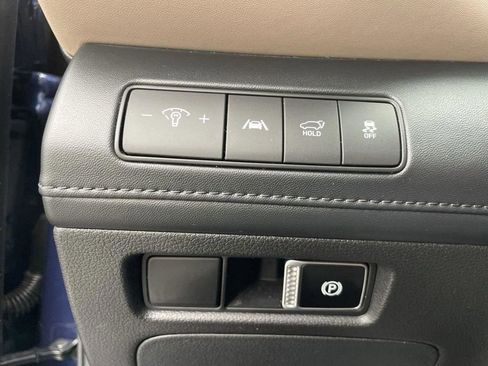 Used 2022 Hyundai Santa Fe SEL w/ Convenience + Premium Package FWD image 31