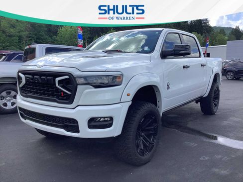 New 2026 RAM 1500 Big Horn AWD/4WD image 1