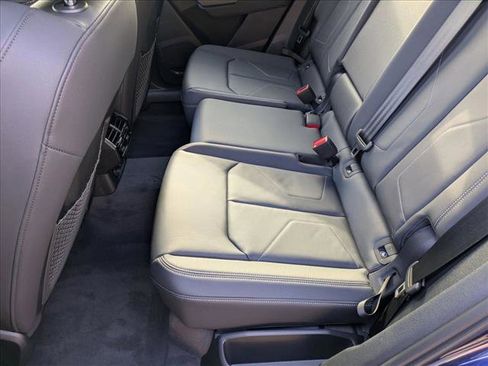 New 2025 Audi Q3 2.0T Premium image 18