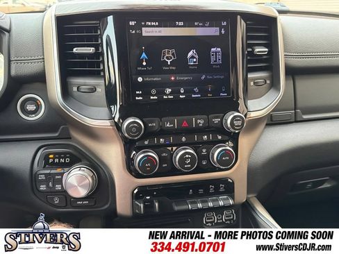 Used 2019 RAM 1500 Laramie AWD/4WD image 23