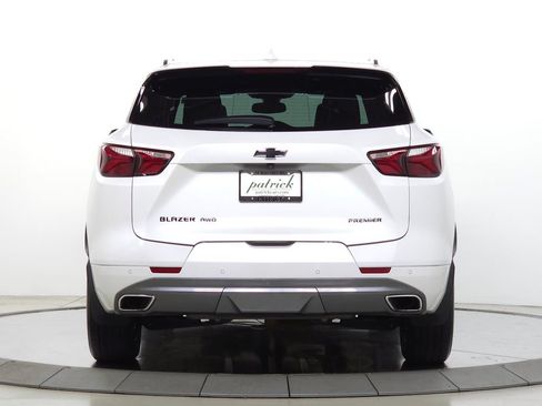 Used 2021 Chevrolet Blazer Premier w/ LPO, Black Accent Package AWD/4WD image 7