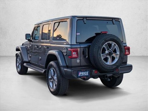 Used 2021 Jeep Wrangler Unlimited Sahara image 8