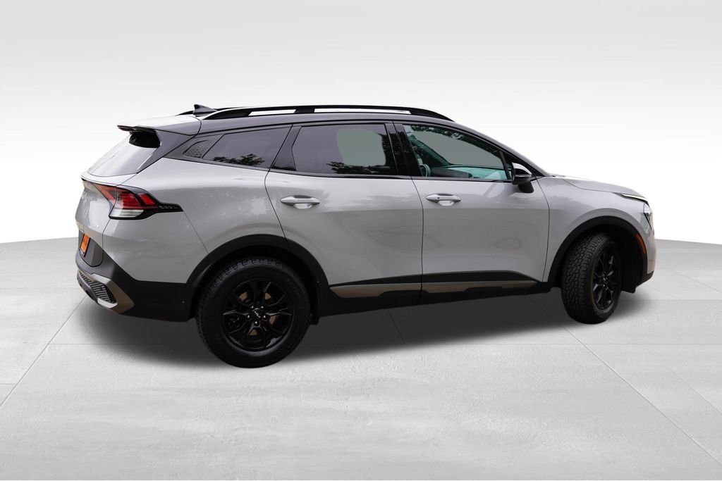 Certified 2023 Kia Sportage X-Pro AWD/4WD image 4