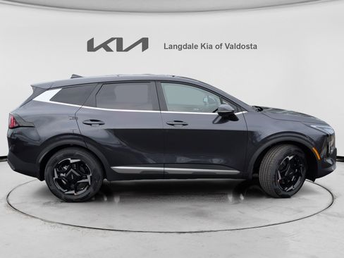 New 2026 Kia Sportage EX FWD image 3