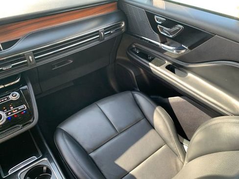 Used 2022 Lincoln Corsair Reserve w/ Elements Package image 23