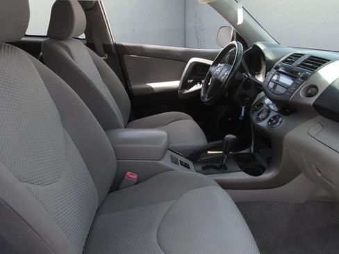 Used 2007 Toyota RAV4 Limited FWD image 9